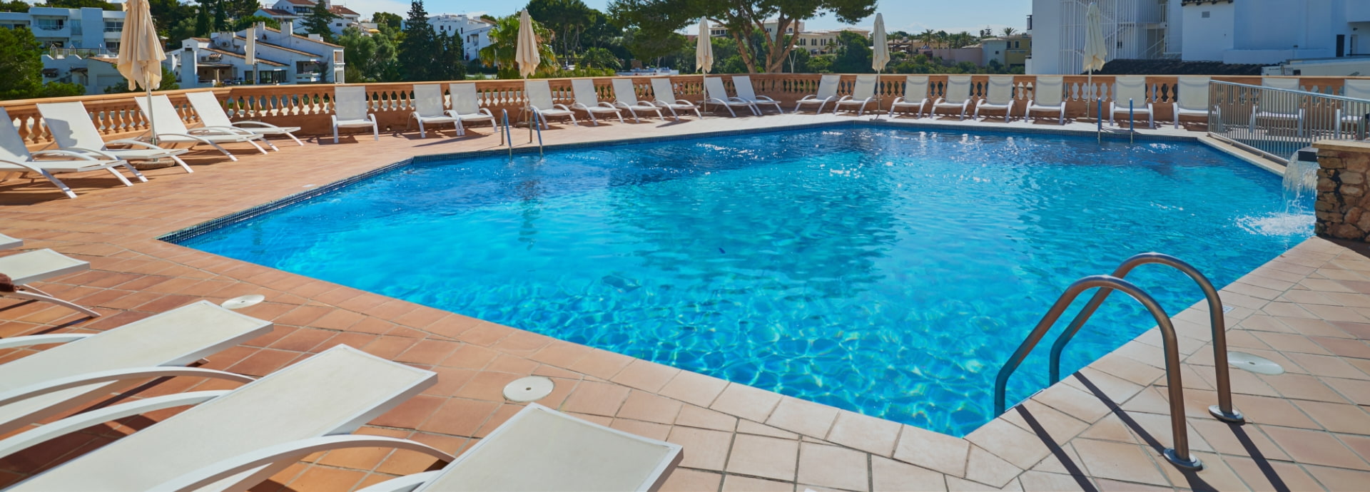 Outdoor swimming pool of the apartments