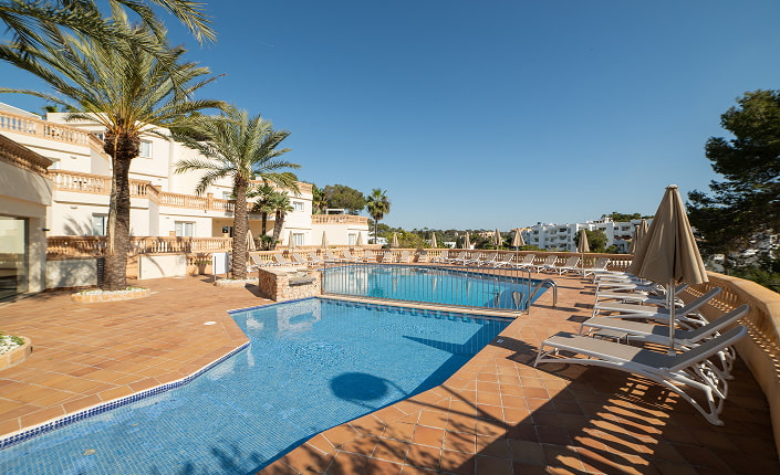 Shallower pool area, for children